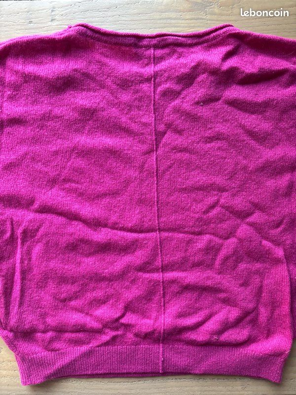 Lot de 10 vêtements femme – taille M + 1 pull Tommy Hilfiger offert 🌸 (image 18)