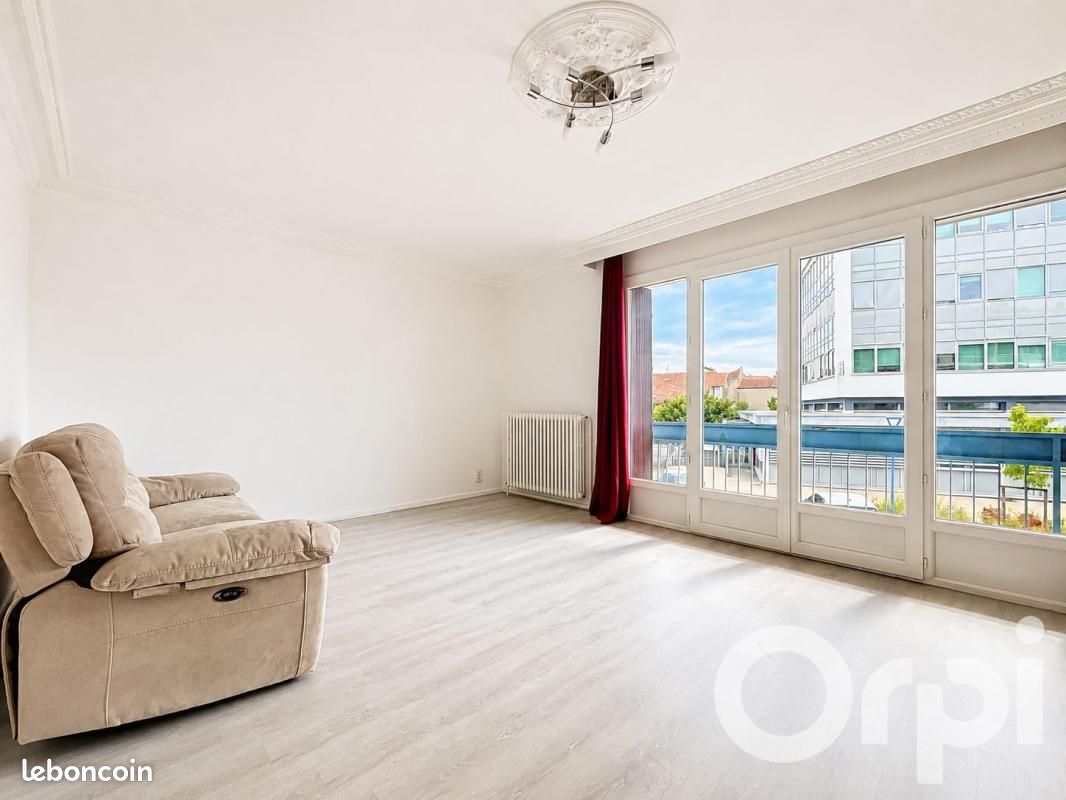 Appartement 4 pièces 113 m² · à Saint-Gaudens · 113 m² · 120 000 €