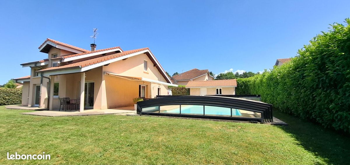 Maison 6 pièces 140 m² · à Saint-Just · 140 m² · 400 000 €
