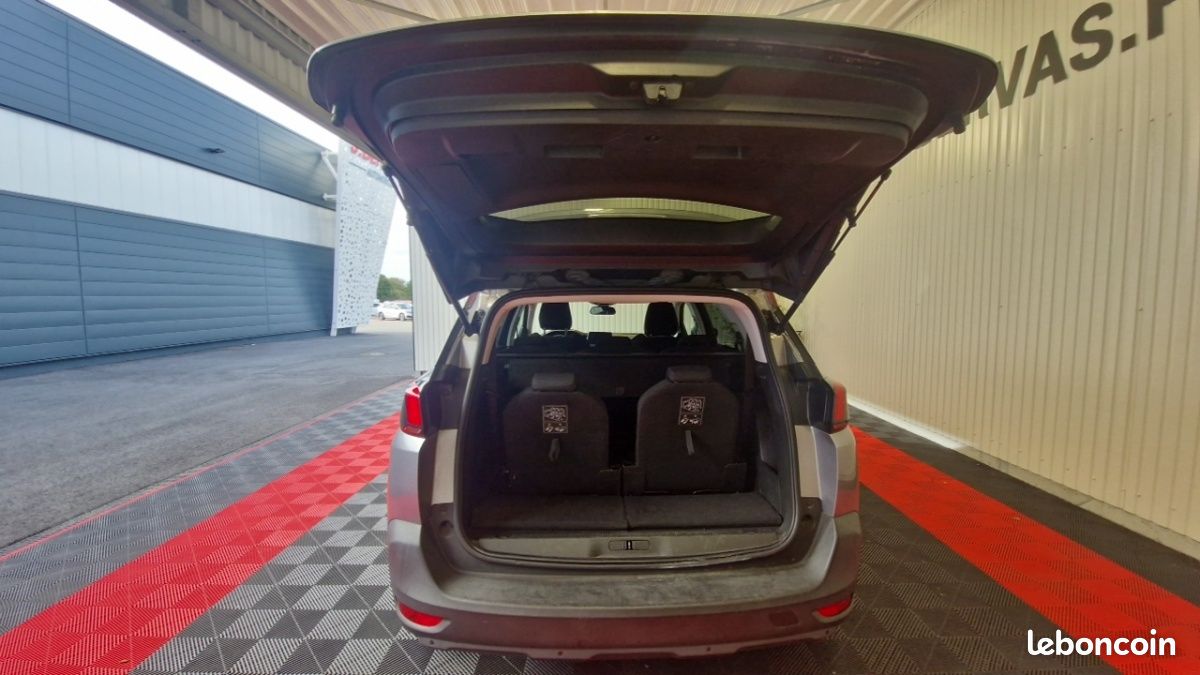Peugeot 5008 BlueHDi 130 S&S EAT8 Active Business (image 12)
