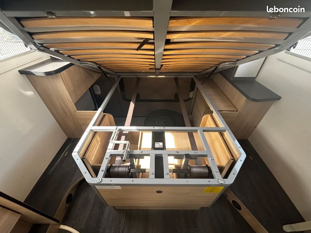 Camping car profile chausson - 648 first line - ford transit 2l 170cv - 4 couchages (image 13)