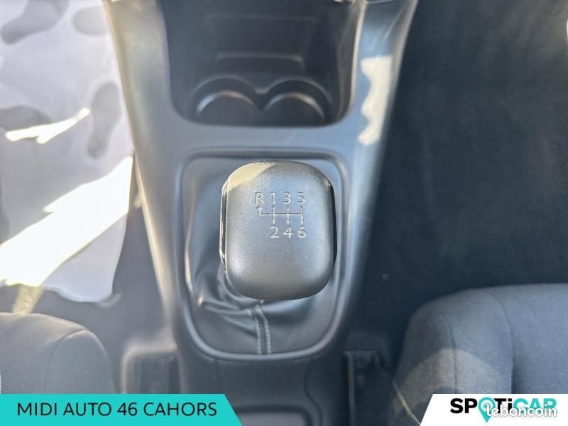 Citroen C3 1.2 PureTech 110ch S&S Feel Pack 124g (image 18)