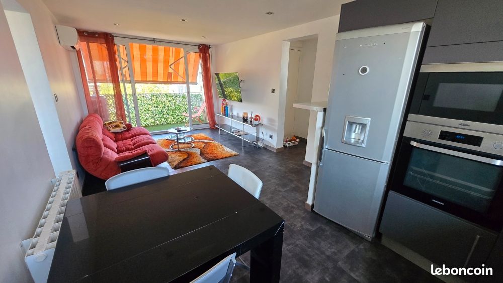 Appartement 3 pièces 49 m² · à Marseille · 48,7 m² · 160 000 €