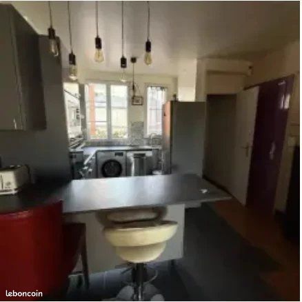 Appartement 3 pièces 70 m² · à Paris · 70 m² · 2 389 €/mois