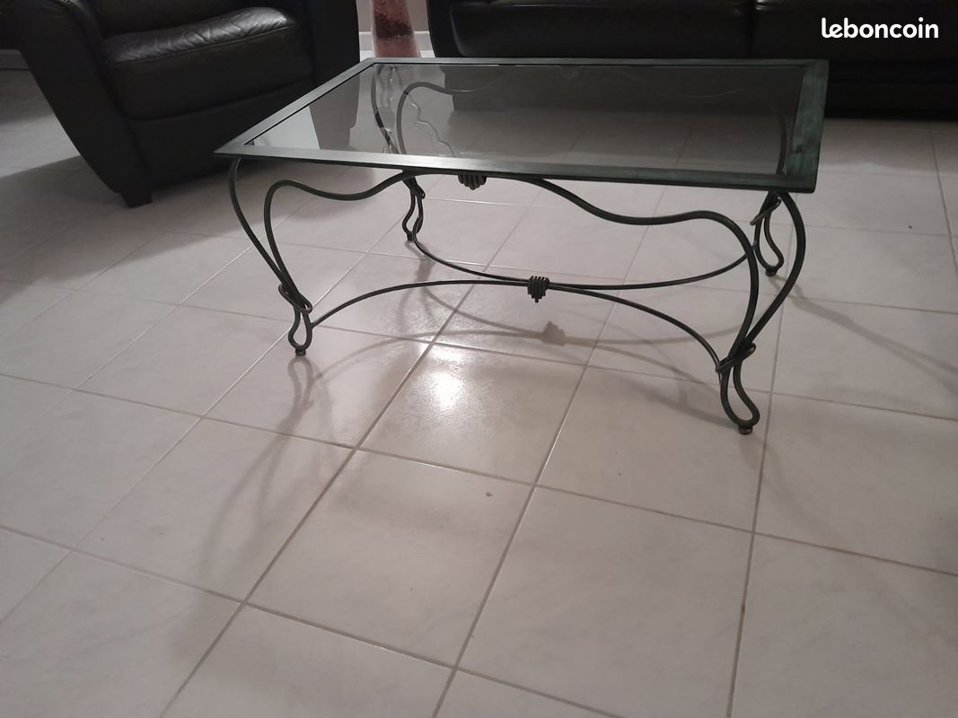 Table en verre et fer forgé (image 2)