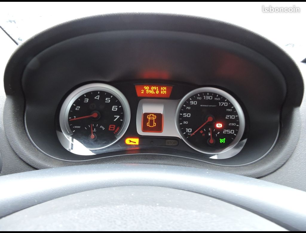 Renault Clio III RS R27 FI TEAM N°2657 (image 9)
