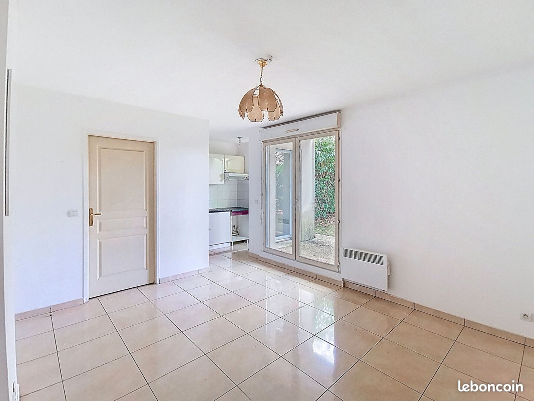 Appartement 1 pièce 22 m² · à Luzarches · 22 m² · 625 €