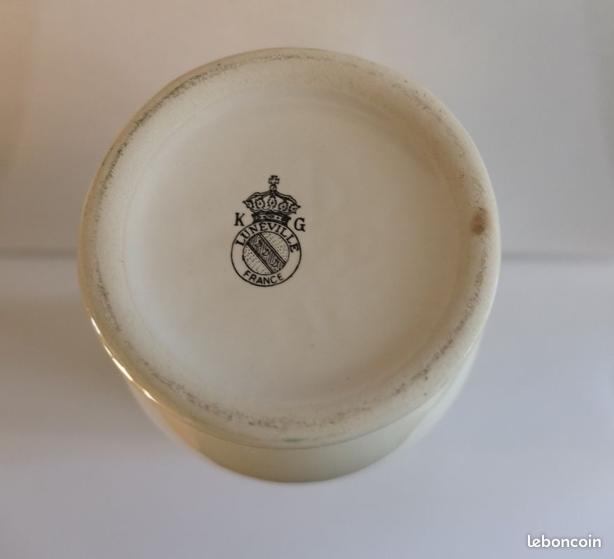 Vase de la faïencerie K G Luneville à décor floral « Réverbère » (image 5)