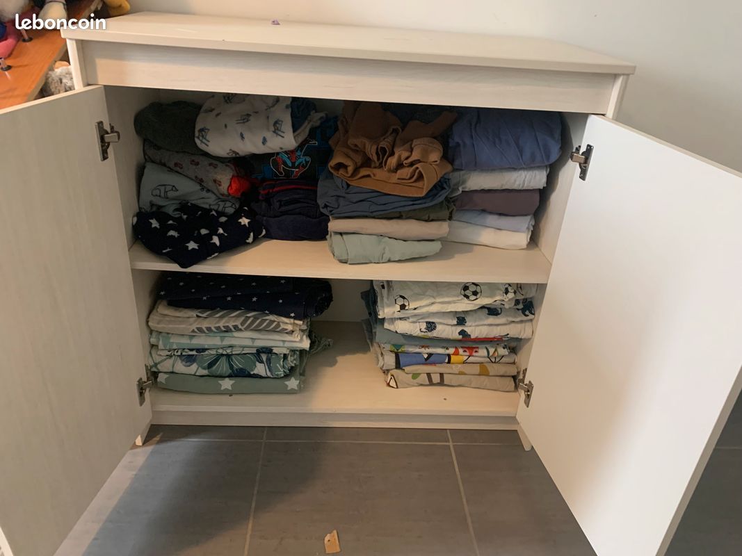 Vends commode /armoire enfant (image 1)