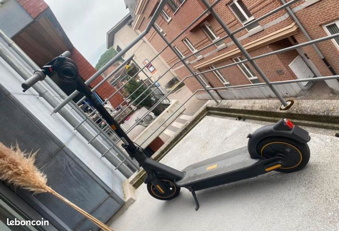 Trottinette électrique Ninebot Segway (image 5)