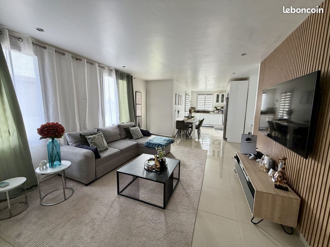 Maison 4 pièces 82 m² · à Marcilly-en-Villette · 82 m² · 225 000 €