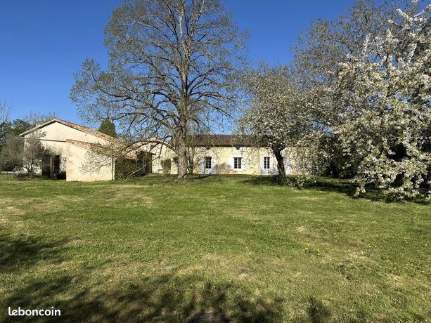 Propriété 290 m² La Chapelle-Moulière