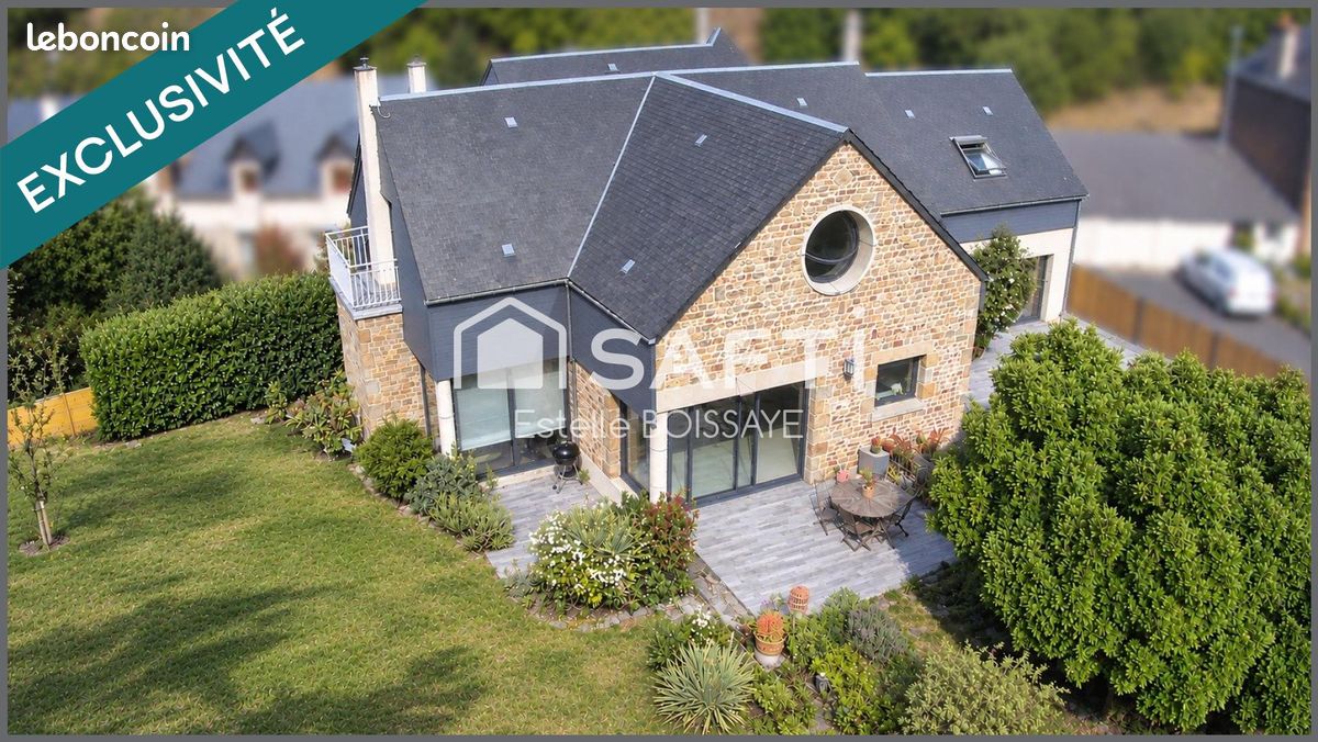 Maison 7 pièces 282 m² · à Vire Normandie · 282 m² · 472 000 €