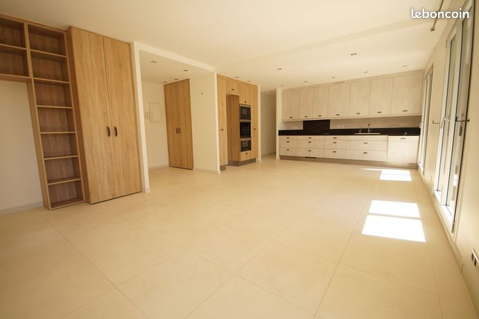 Appartement 2 pièces 61 m²