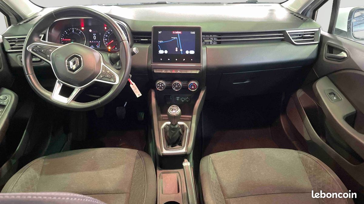 RENAULT Clio Blue dCi 85 Business (image 9)