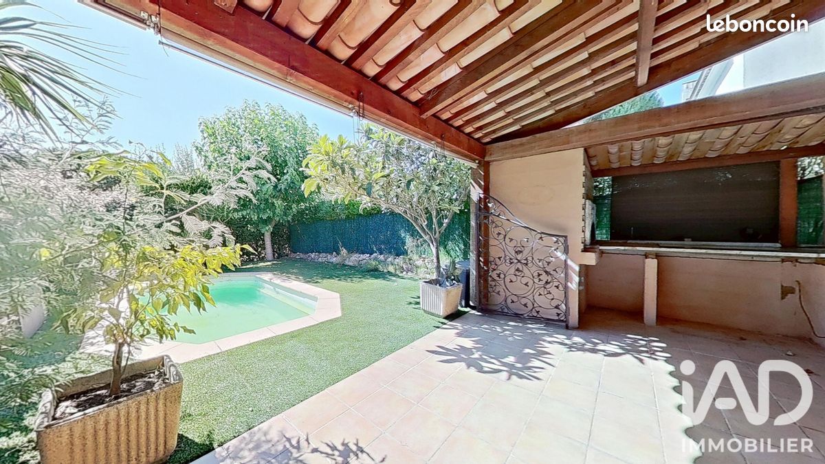 Maison 3 pièces 73 m² · à Roquebrune-sur-Argens · 73 m² · 429 000 €