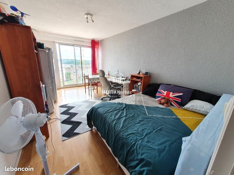 Appartement 1 pièce 27 m² · à Limoges · 27 m² · 380 €