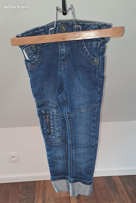 Jeans slim 4 ans (image 2)