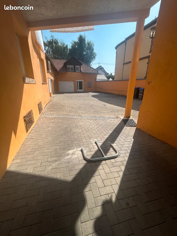 Appartement 3 pièces 90 m² · à Wolfisheim · 90 m² · 179 000 €