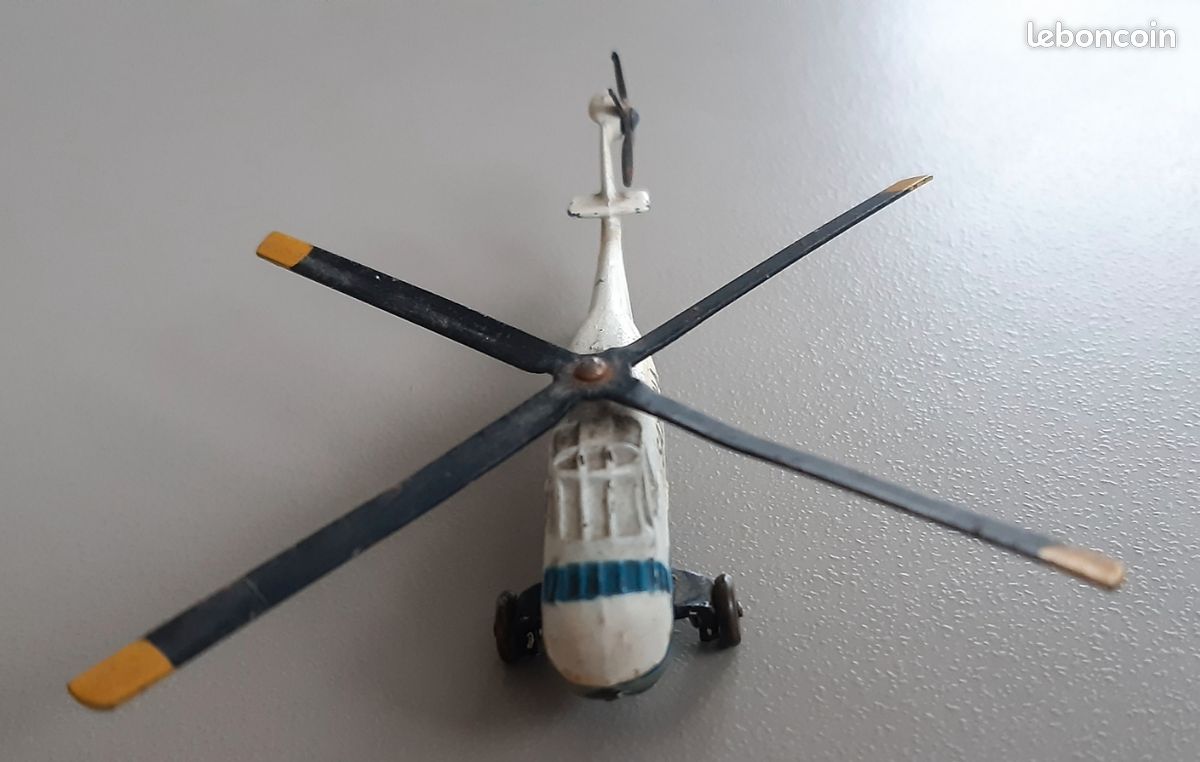 Vrai Dinky Toys France hélicoptère Sikorsky S58 neuf