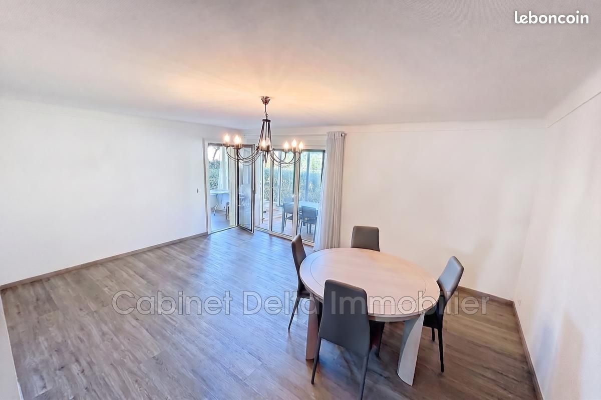 Appartement 3 pièces 70 m² · à Six-Fours-les-Plages · 70 m² · 1 350 €/mois
