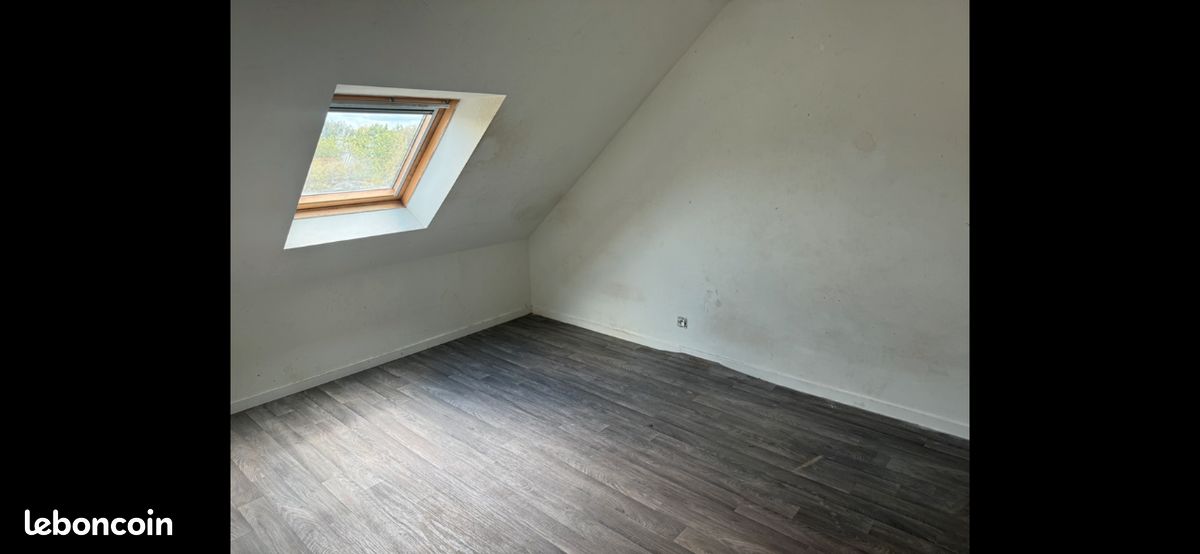 Appartement 4 pièces 76 m² · à Dol-de-Bretagne · 76 m² · 950 €/mois