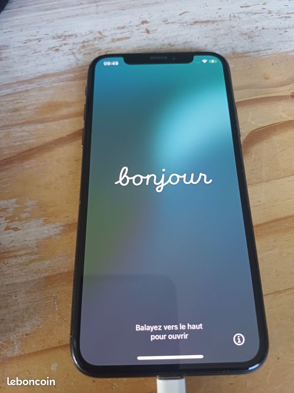 Iphone xs (image 1)