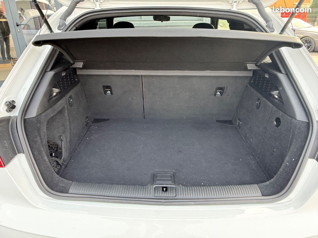 AUDI S3 2.0 TFSI 300 QUATTRo (image 12)