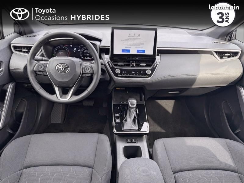 Toyota Corolla Cross 1.8 140ch Style Pack Confort (image 14)
