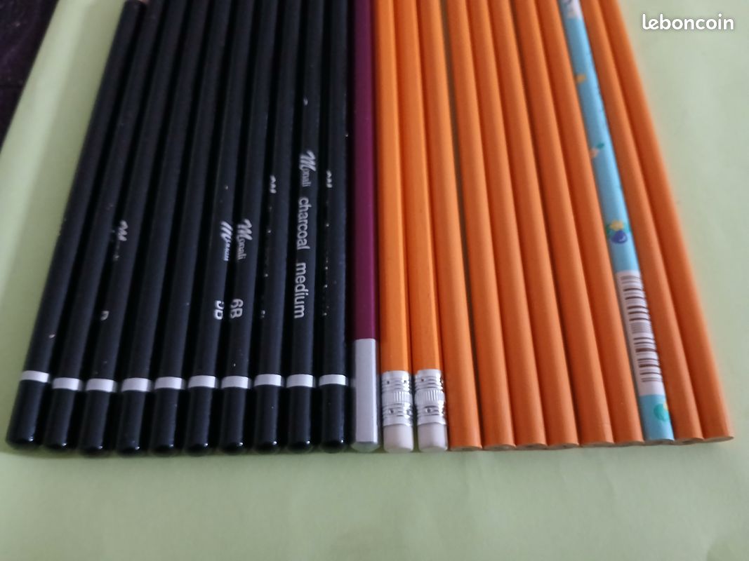 Lot De 12 Fanions Artisanaux En Feutre - Dimensions 9 X 22 Pouces - Multicolores (bleu, Rouge, Etc.)