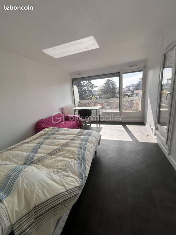 Studio 1 pièce 24 m² (image 2)