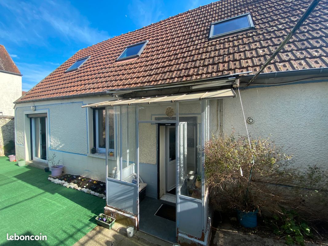 Maison 5 pièces 87 m² · à Rosny-sur-Seine · 87 m² · 183 000 €