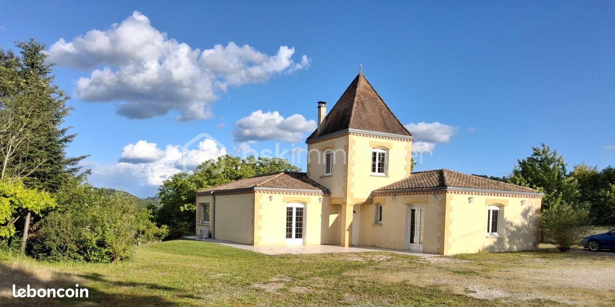 Maison 5 pièces 123 m² · à Saint-Astier · 123 m² · 285 000 €
