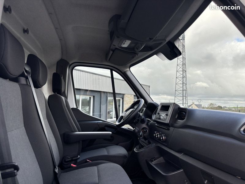 Renault MASTER III FG F3300 L2H2 2.3 BLUE DCI 135CH CONFORT EURO6E (image 5)