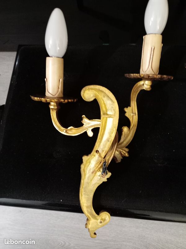 Paire d'appliques en métal doré (image 10)