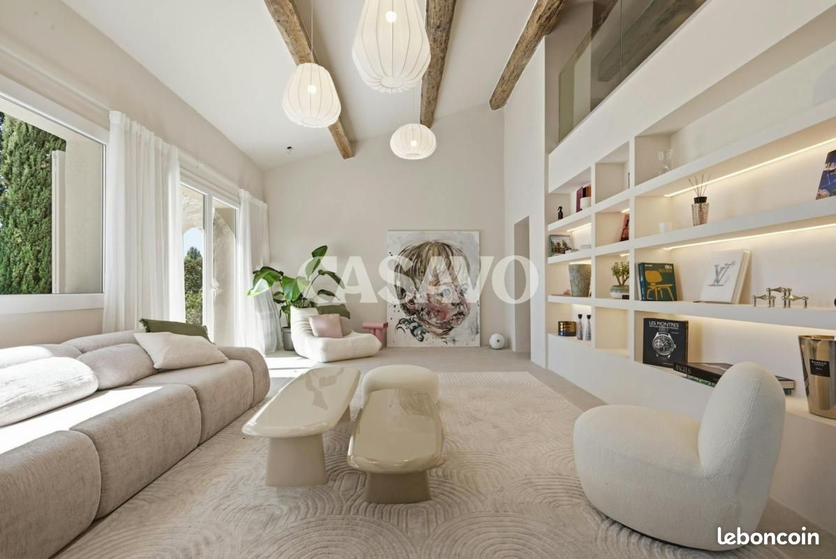 Maison 6 pièces 274 m² · à Aix-en-Provence · 274 m² · 1 690 000 €