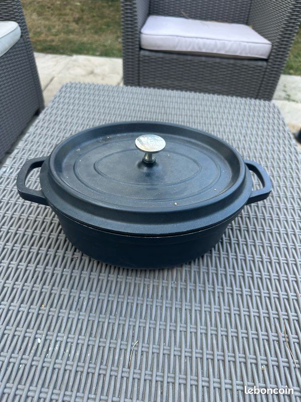 Cocotte en aluminium (image 1)