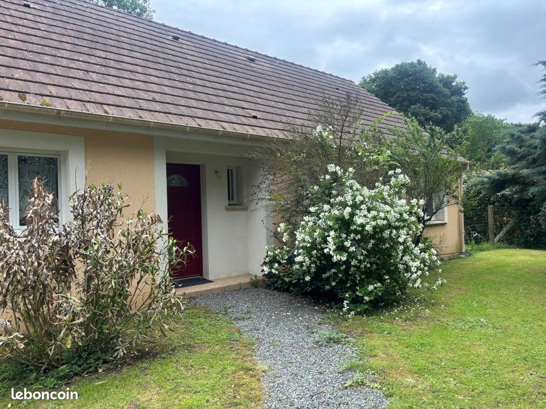 Maison 5 pièces 100 m² · à Yvré-l'Évêque · 100 m² · 305 000 €