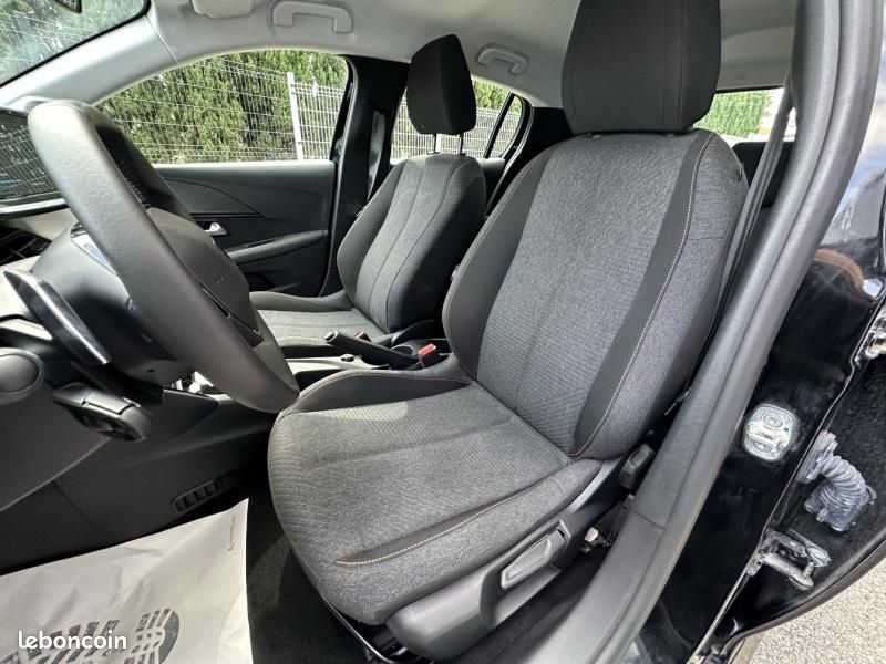 Peugeot 208 1.2 Hybrid 110ch Style e-DCS6 (image 14)
