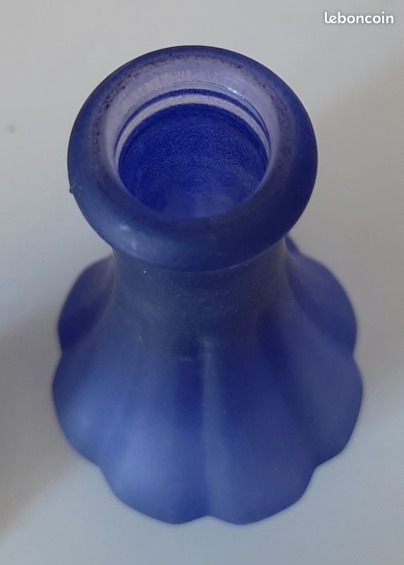 2 petits vases bleus cobalt en verre (image 6)
