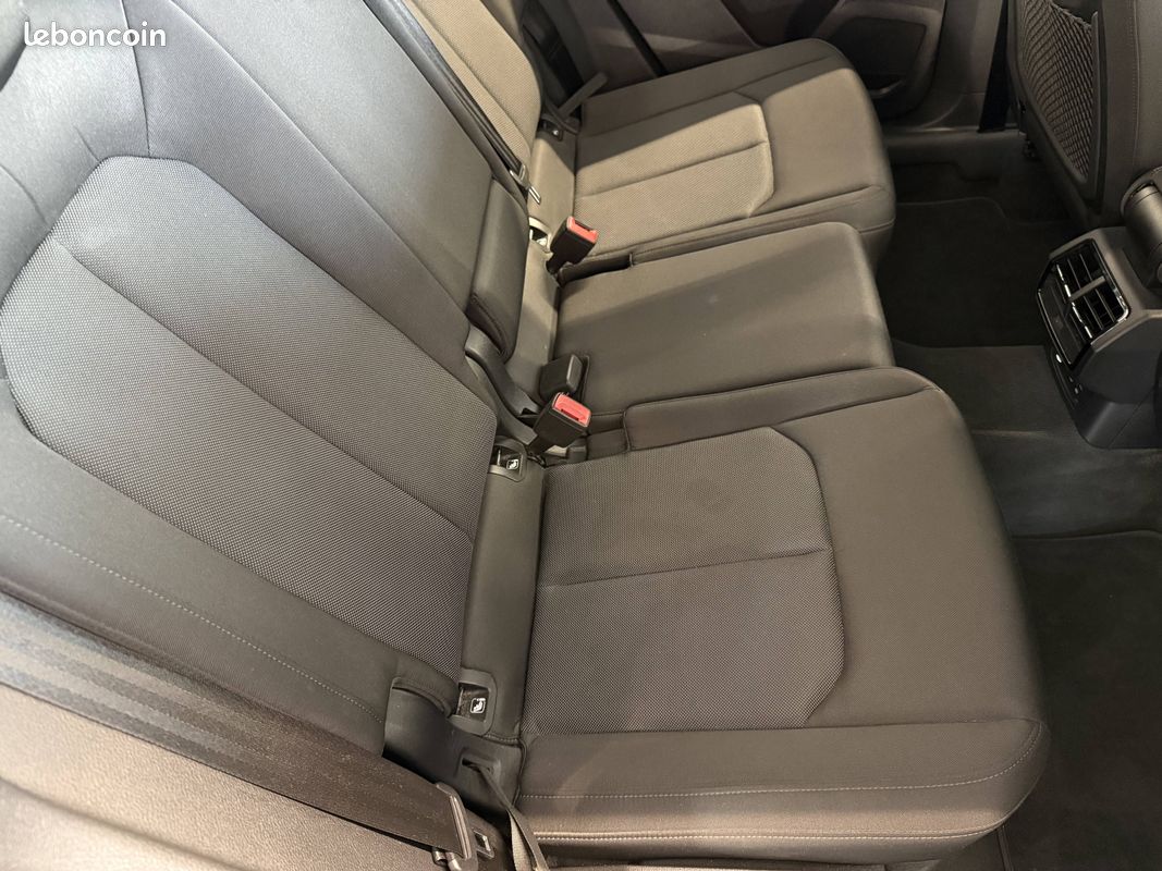 AUDI Q3 35 TDI 150 ch S tronic 7 Design (image 37)
