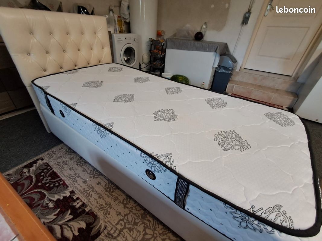 Matelas et le lit (image 5)