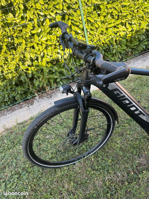 Vélo électrique GIANT Explore 1 PRO Batterie 625 WH (image 12)
