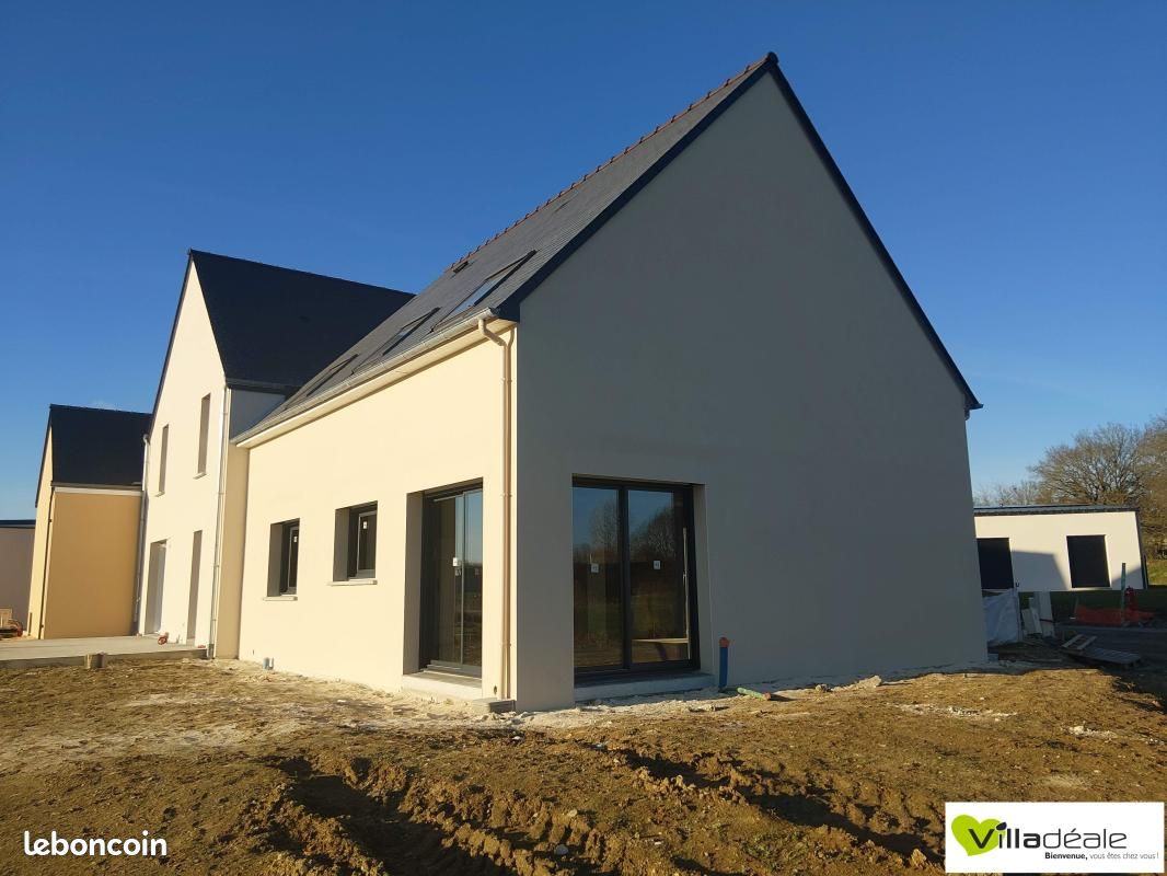 Maison 6 pièces 111 m² · à Saint-Aubin-d'Aubigné · 111 m² · 244 285 €