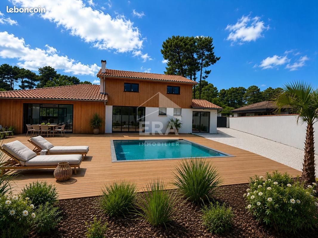 Maison 5 pièces 172 m² · à Gujan-Mestras · 172 m² · 1 040 000 €