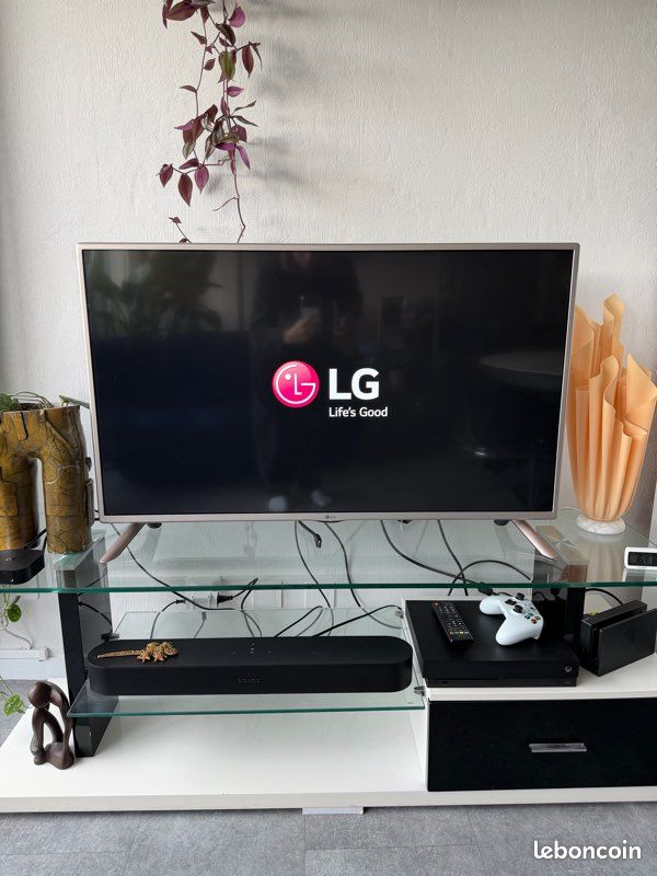 Télé LG 42LF5610 - ZF (image 3)