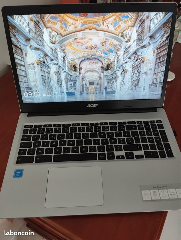 Ordinateur Chromebook Acer 15,6 pouces (image 1)