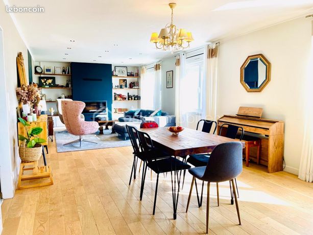 Maison 8 pièces 181 m²