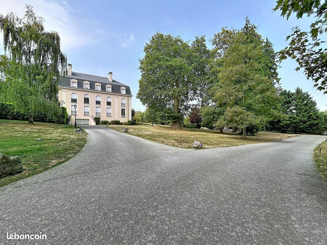 Appartement 2 pièces 52 m² · à Poissy · 52 m² · 246 950 €