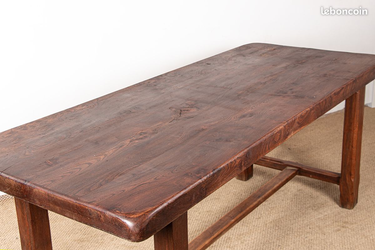 Grande table à manger brutaliste en Orme massif esprit Olavi Hanninen 1960 (image 3)